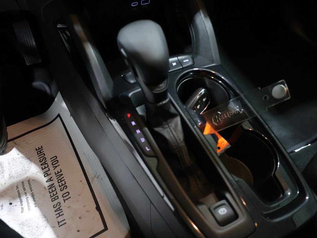 Used 2025 Chevrolet TrailBlazer LT image 32