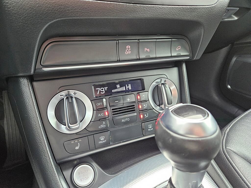 Used 2015 Audi Q3 2.0T Prestige AWD/4WD image 23