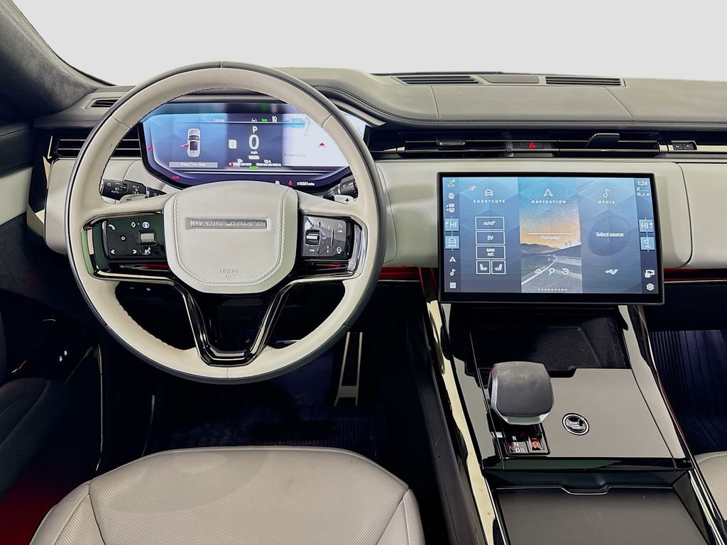 Used 2025 Land Rover Range Rover Sport Autobiography image 22