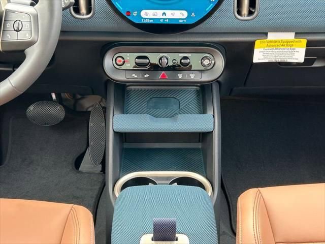 New 2025 MINI Cooper Countryman SE w/ Comfort Package Max image 22