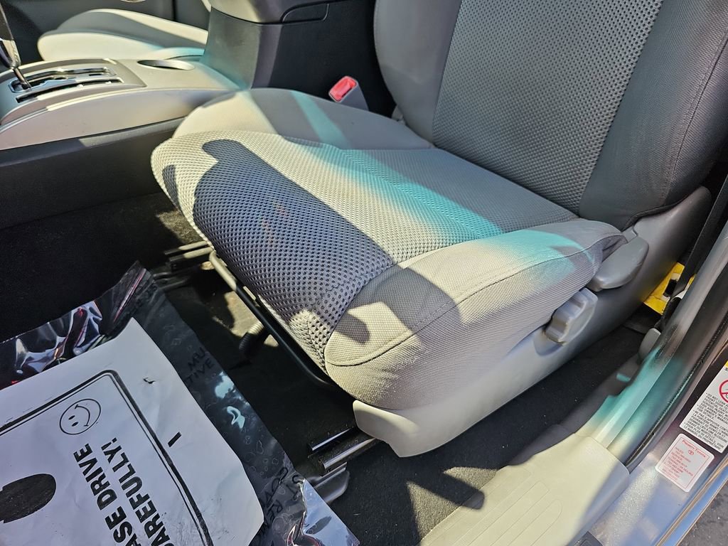 Used 2015 Toyota Tacoma PreRunner w/ TRD Sport Package RWD image 31