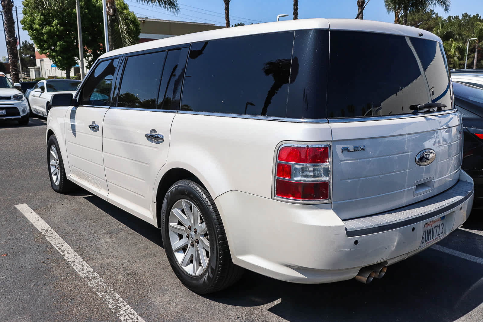 Used 2012 Ford Flex SEL w/ Equipment Group Order Code FWD image 5