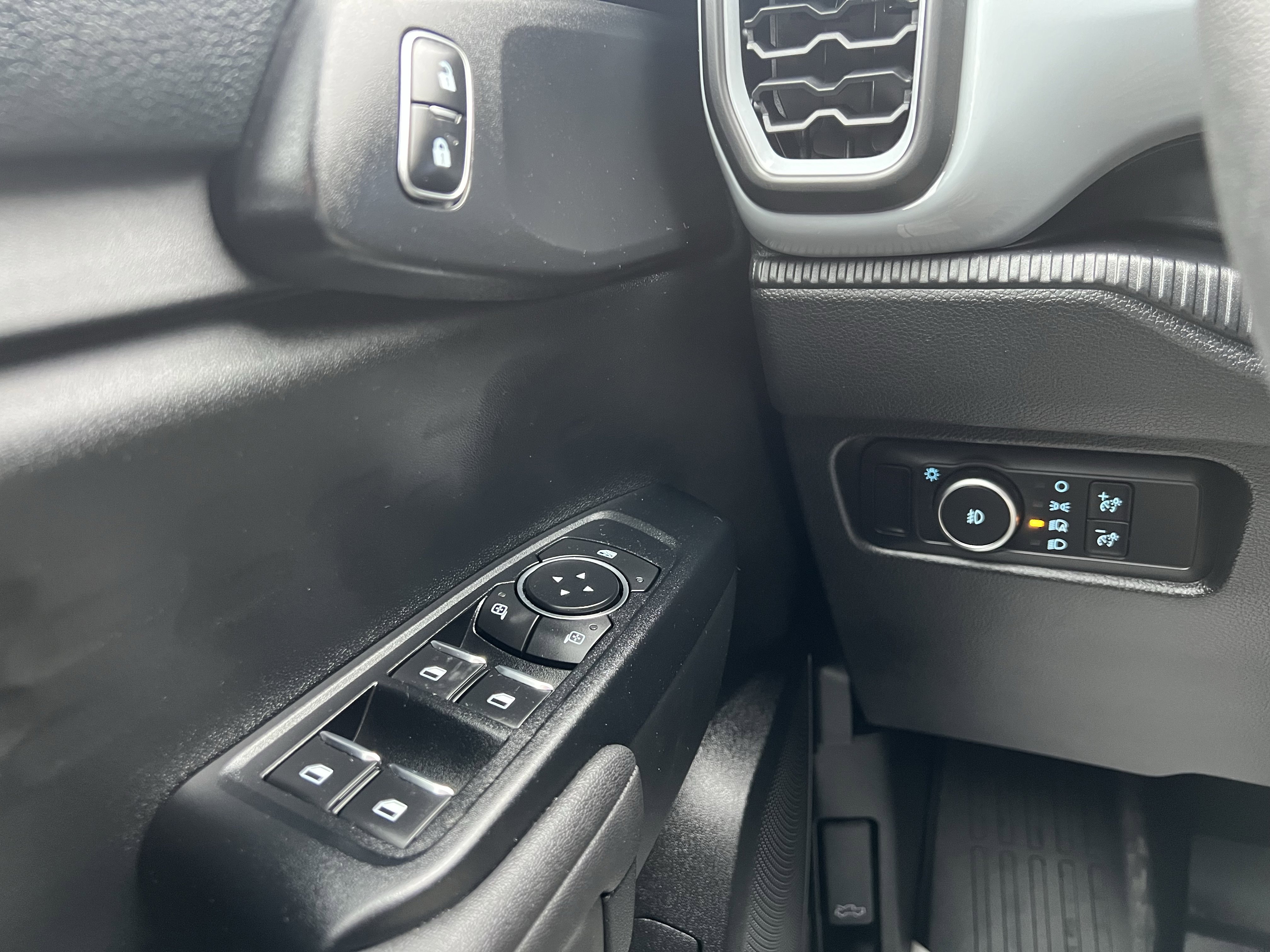 Used 2024 Ford Ranger XL w/ Trailer Tow Package AWD/4WD image 43