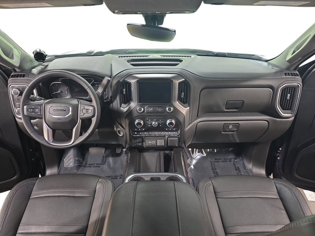 Used 2023 GMC Sierra 2500 Denali w/ Denali Black Diamond Edition AWD/4WD image 9