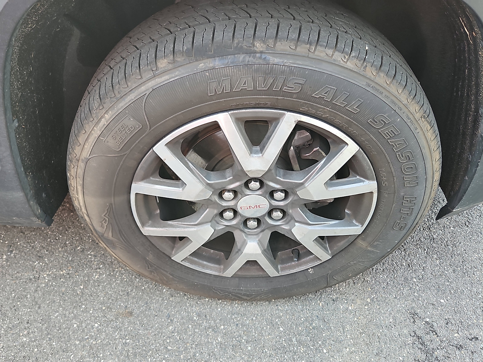 Used 2020 GMC Acadia SLE w/ Driver Convenience Package image 8