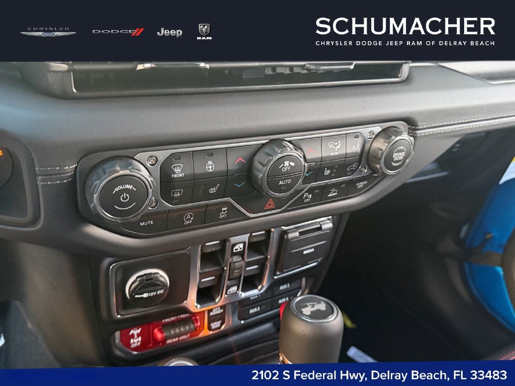 New 2027 Jeep Wrangler Unlimited Rubicon AWD/4WD image 12