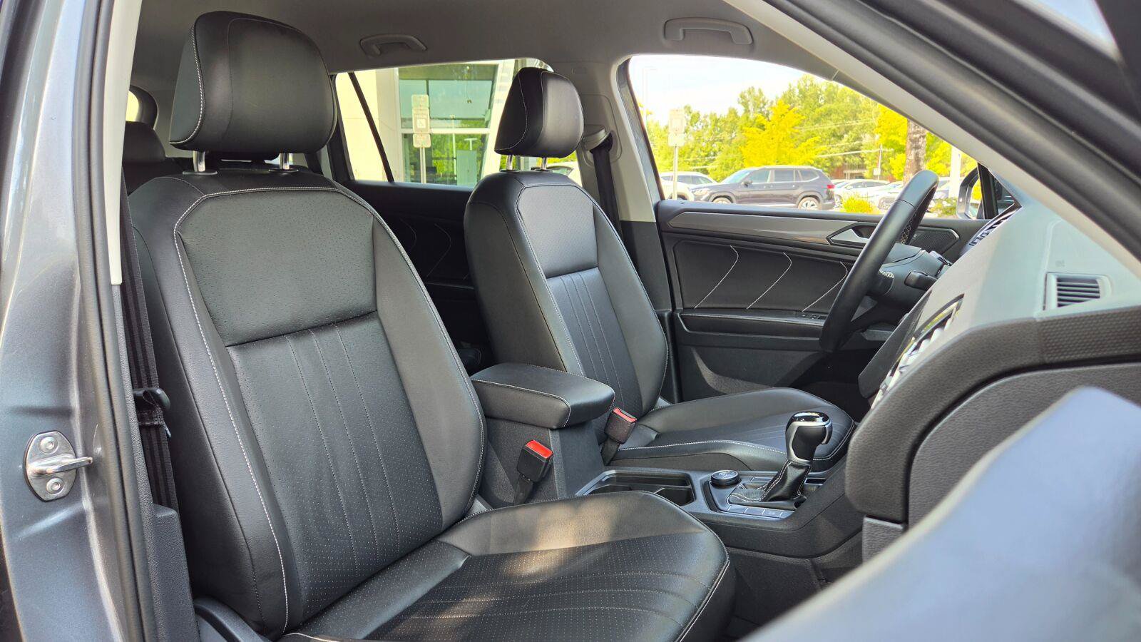 Certified 2023 Volkswagen Tiguan SE AWD/4WD image 49