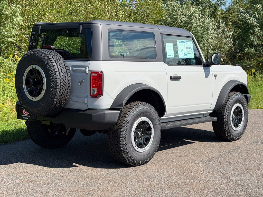 New 2026 Ford Bronco 2-Door w/ Sasquatch Package AWD/4WD image 24