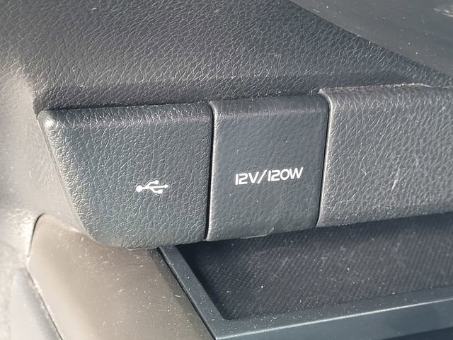 Used 2022 Toyota Camry SE image 23