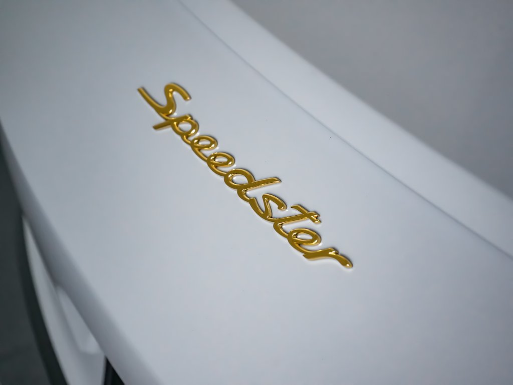 Certified 2019 Porsche 911 Speedster RWD image 30