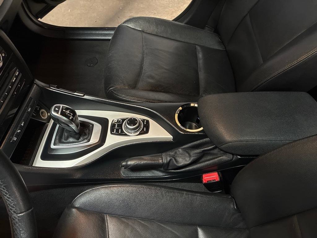 Used 2015 BMW X1 sDrive28i w/ Ultimate Package image 18