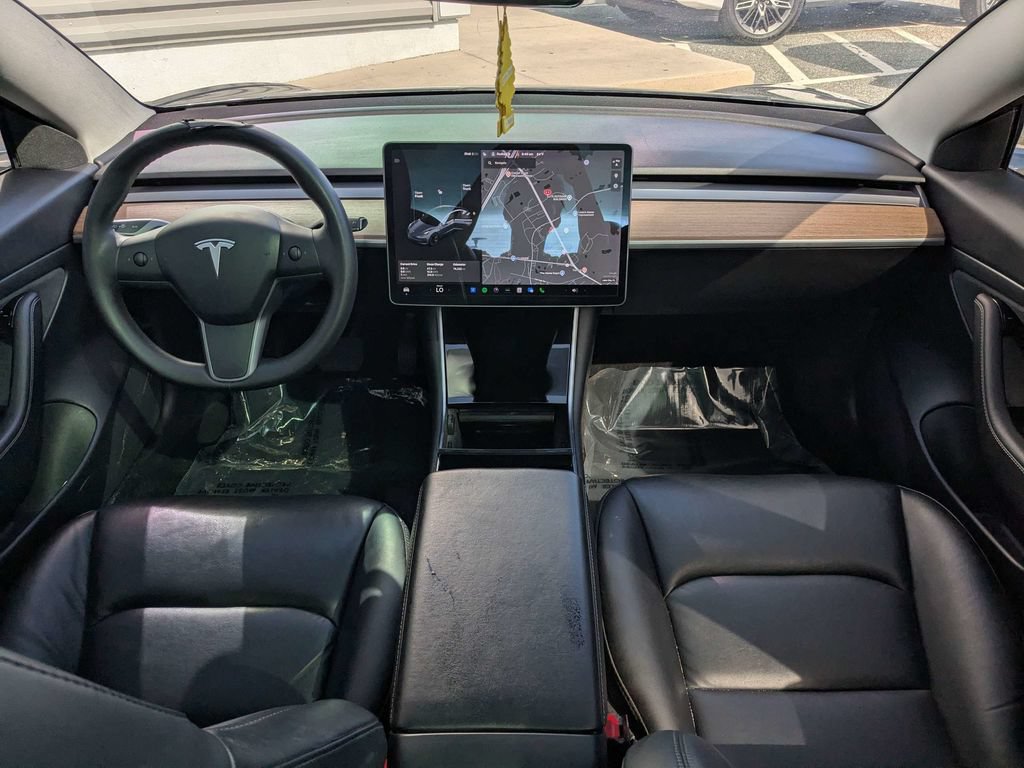 Used 2020 Tesla Model 3 Standard Range Plus RWD image 14