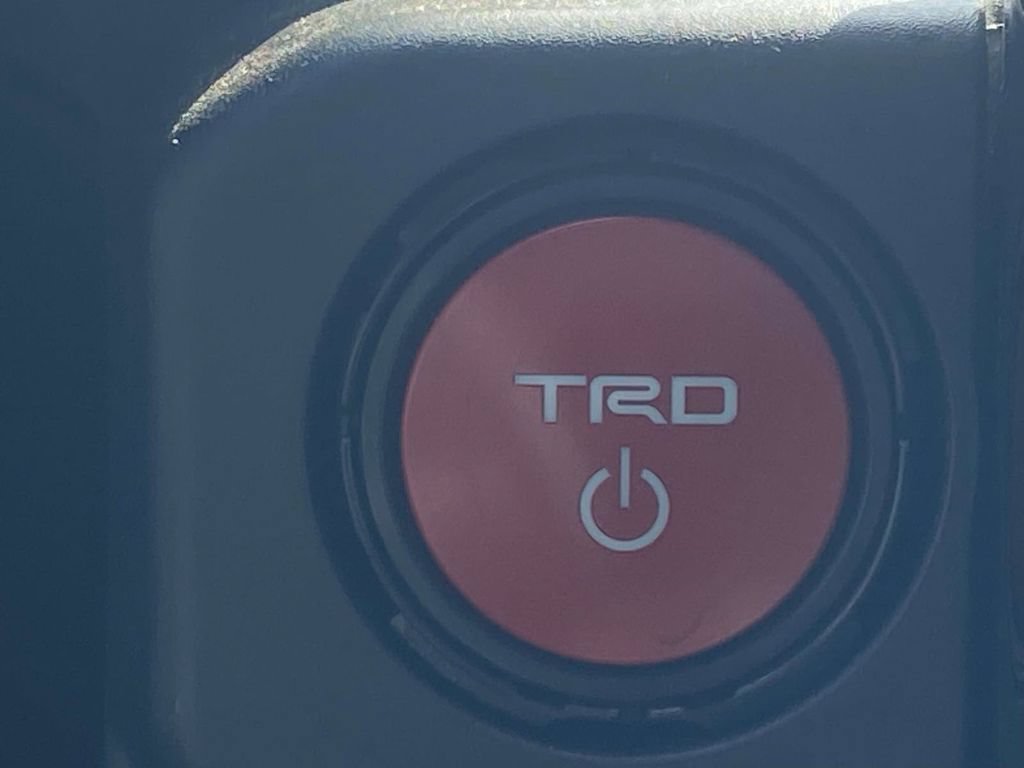 Used 2024 Toyota Tacoma TRD Pro AWD/4WD image 28