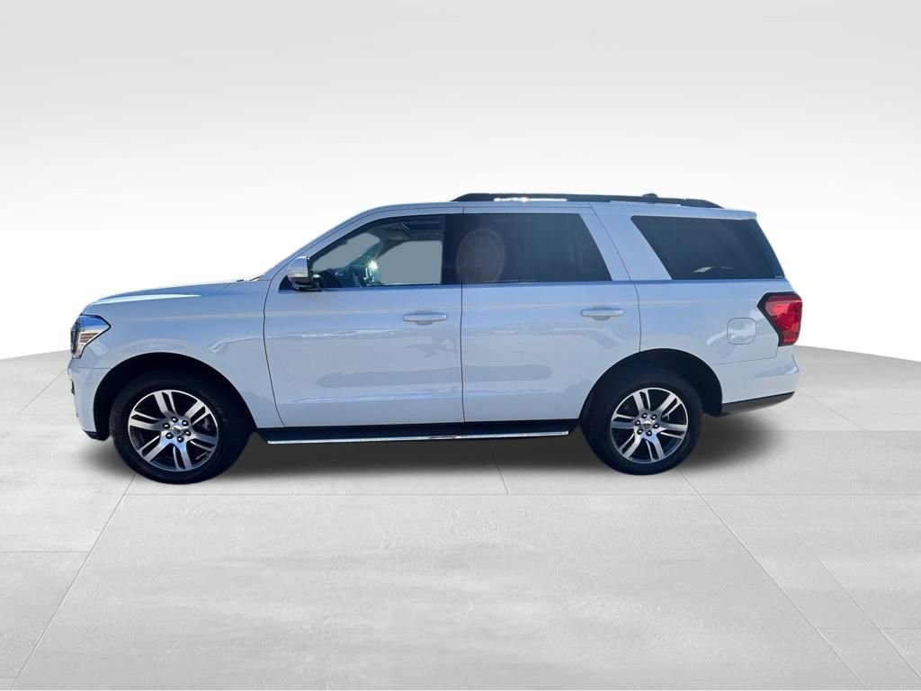 Used 2022 Ford Expedition XLT image 8