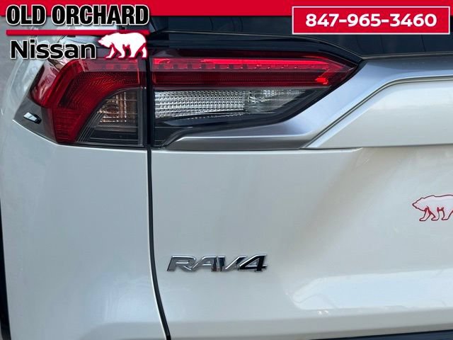 Used 2021 Toyota RAV4 XSE AWD/4WD image 8