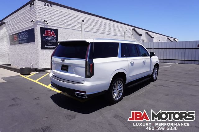 Used 2021 Cadillac Escalade ESV Premium Luxury AWD/4WD image 21