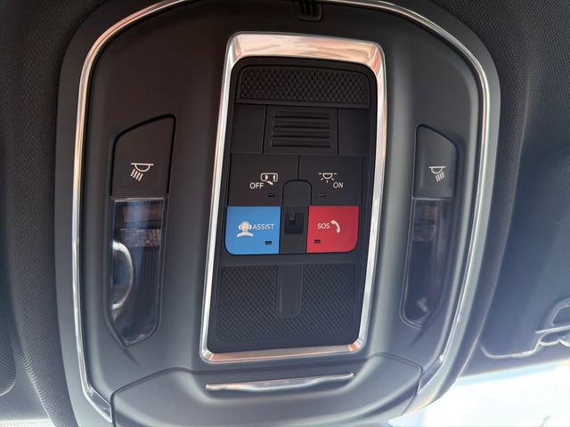 New 2026 Jeep Grand Cherokee Laredo AWD/4WD image 22