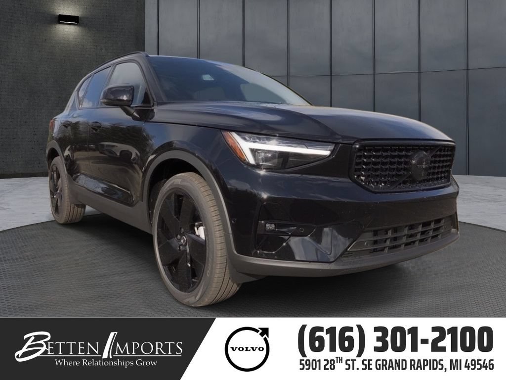 New 2026 Volvo XC40 B5 Ultra w/ Protection Package Premier
