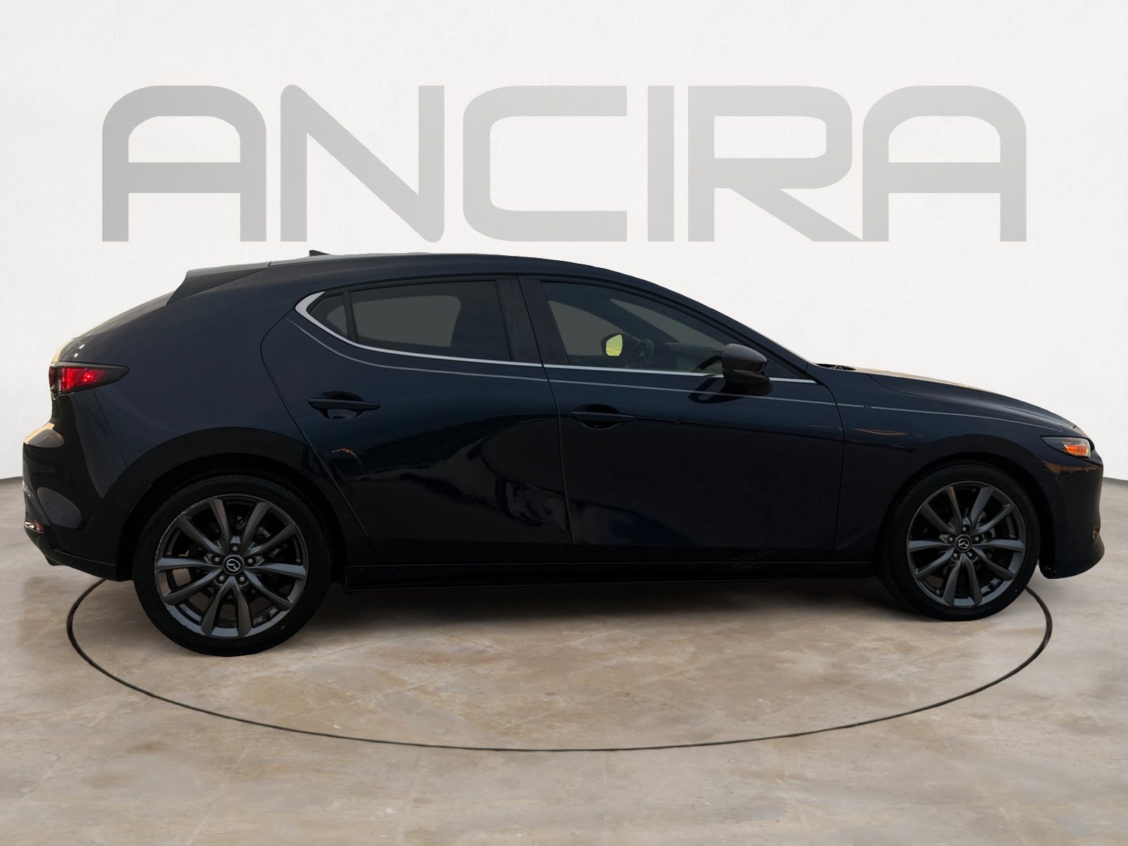 Used 2019 MAZDA MAZDA3 Hatchback w/ Preferred Package FWD image 10
