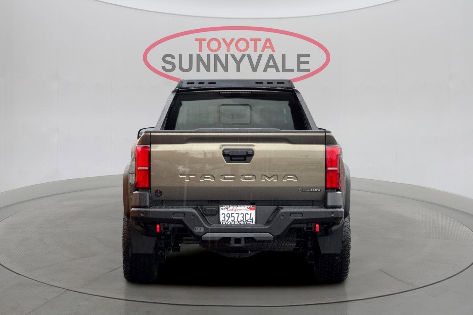 Used 2024 Toyota Tacoma Trailhunter image 8