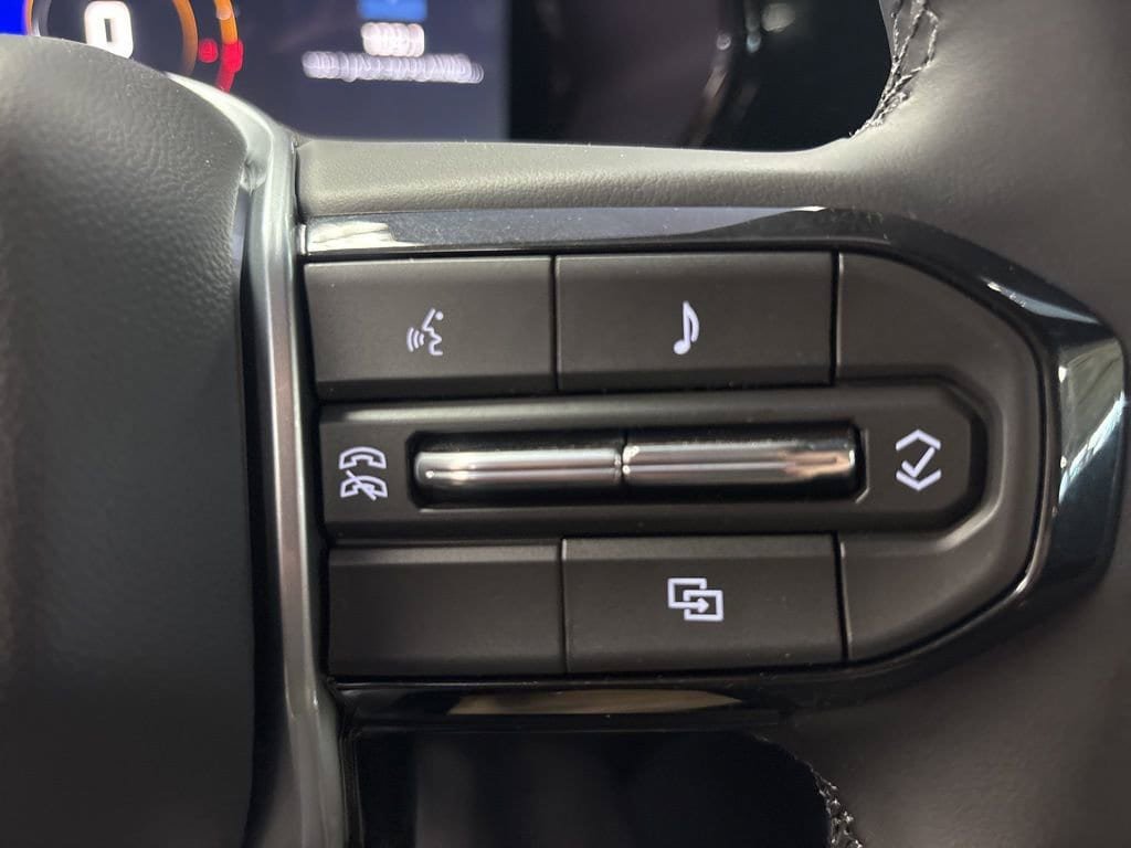New 2026 Chevrolet Colorado LT w/ Advanced Trailering Package AWD/4WD image 35