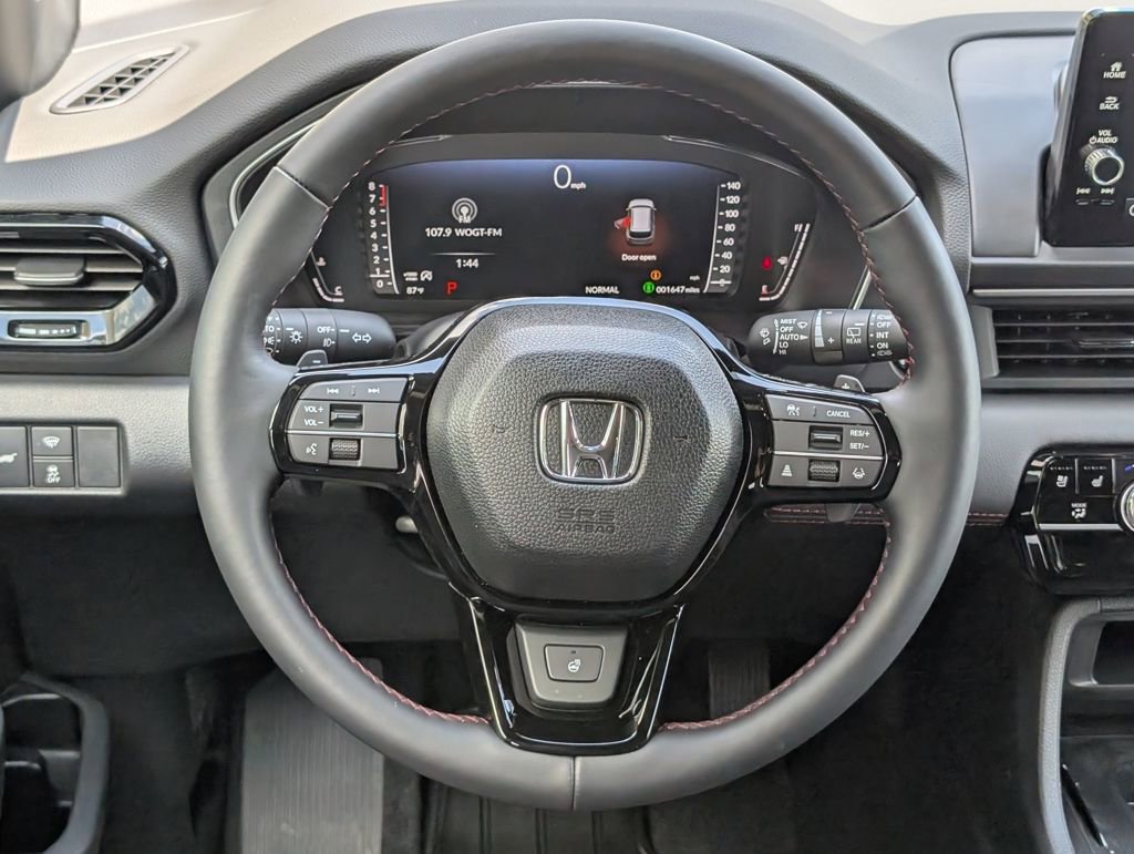 Used 2025 Honda Pilot Black Edition image 26