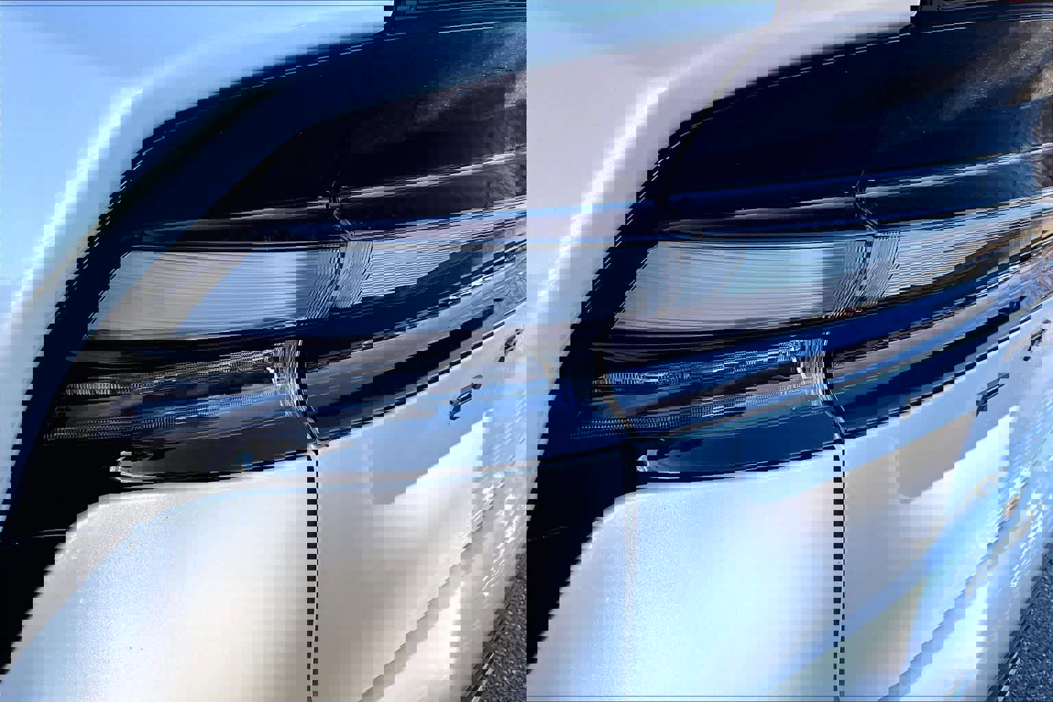 New 2026 Toyota Prius Plug-In Hybrid FWD image 14