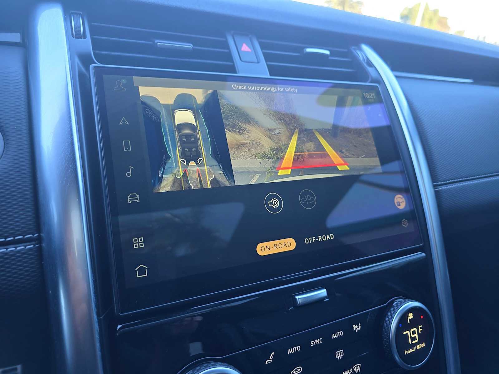 Certified 2023 Land Rover Discovery S R-Dynamic image 37