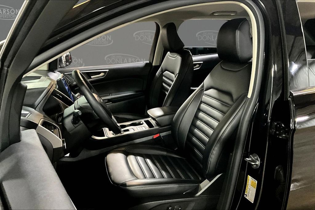 Certified 2024 Ford Edge SEL w/ Convenience Package image 13