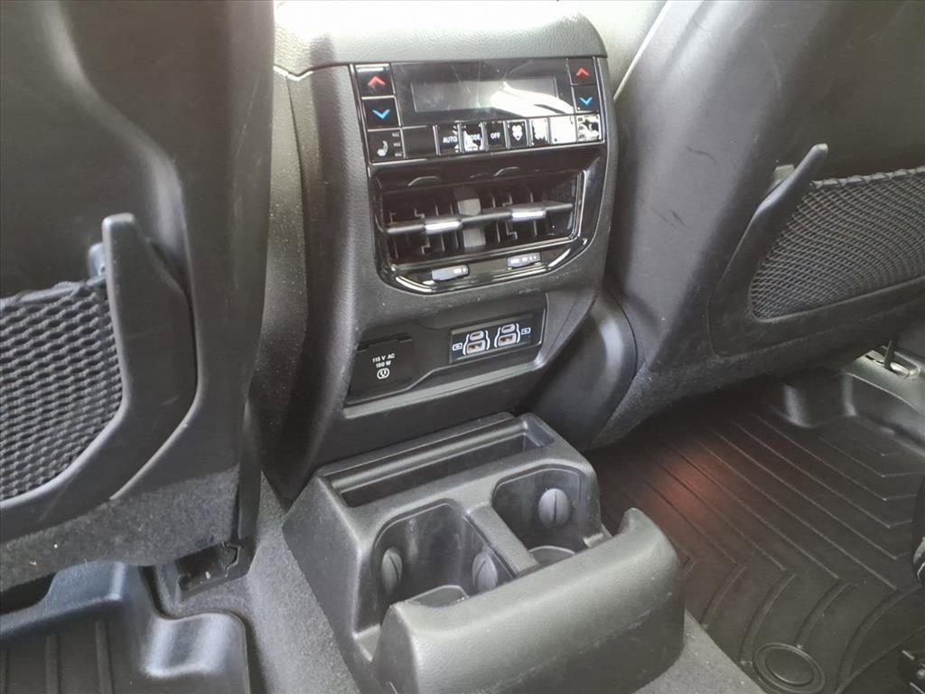Used 2021 Jeep Grand Cherokee L Overland w/ Advanced Protech Group III image 32