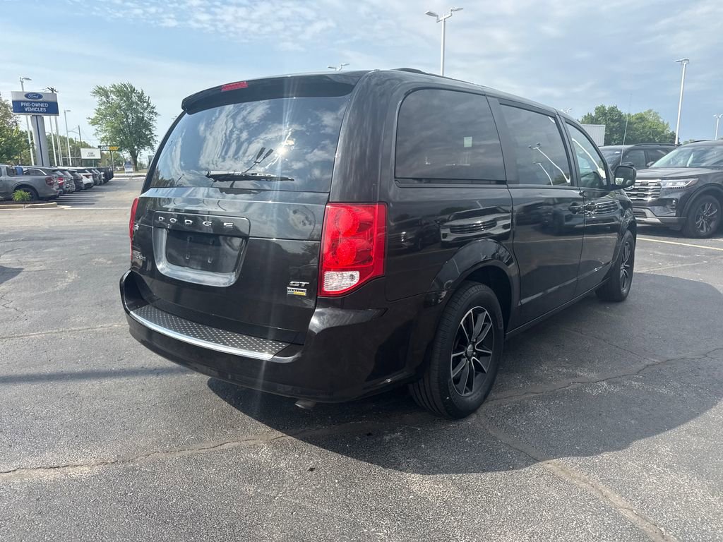 Used 2018 Dodge Grand Caravan GT FWD image 7