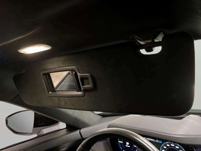 Used 2023 Audi RS e-tron GT w/ Carbon Performance Package AWD/4WD image 55