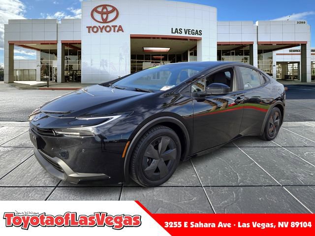 Used 2025 Toyota Prius LE image 1
