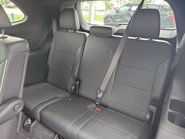 Certified 2026 Buick Enclave Preferred FWD image 19