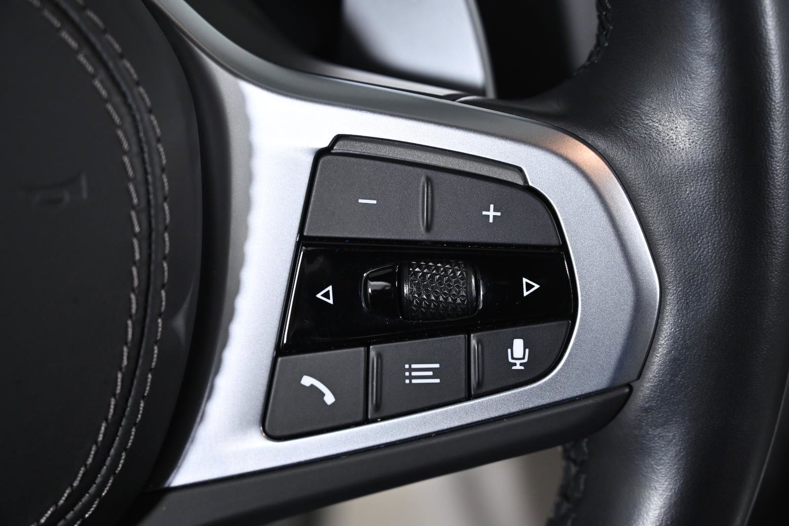 Used 2022 BMW M850i Gran Coupe xDrive image 13