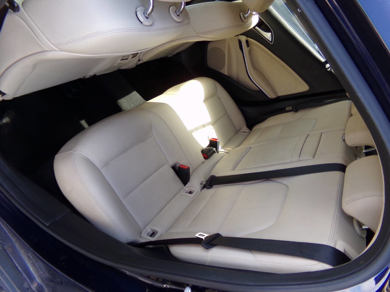 Used 2017 Mercedes-Benz GLA 250 4MATIC image 14