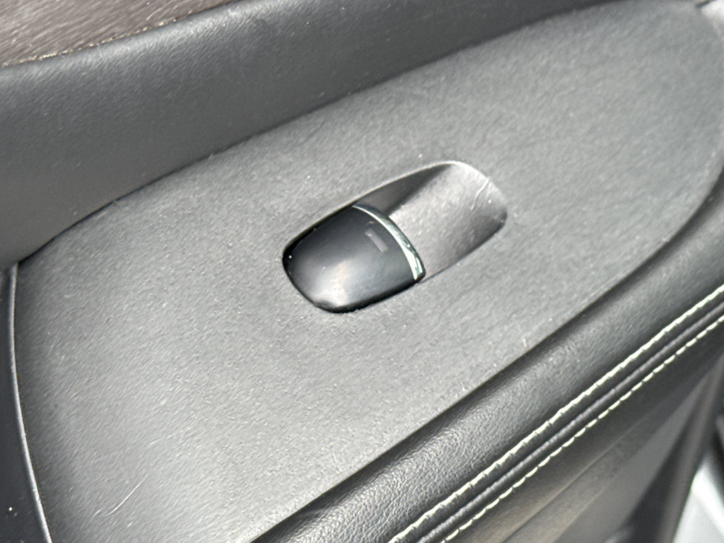 Used 2023 Nissan Murano SL w/ SL Moonroof Package image 31