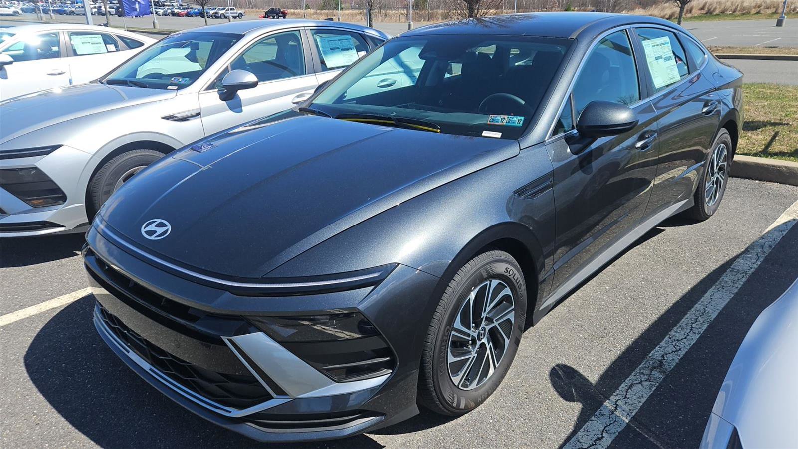 New 2026 Hyundai Sonata Blue FWD image 3
