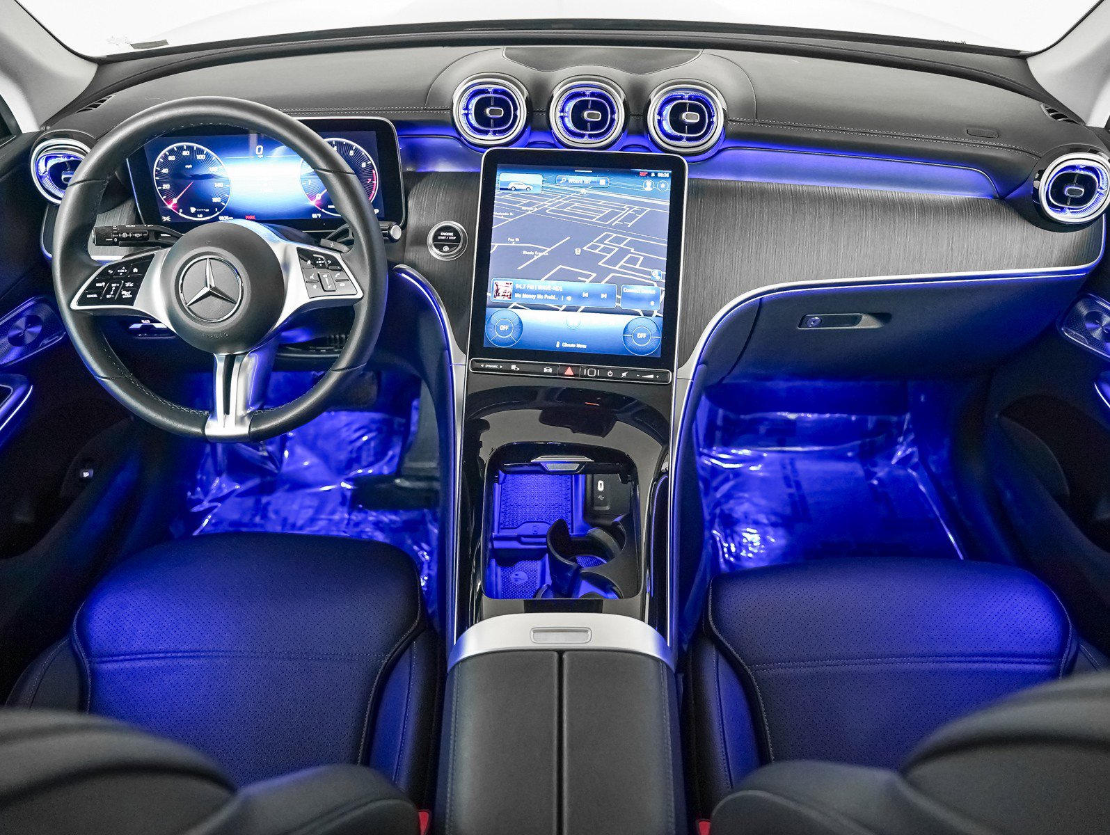 Certified 2023 Mercedes-Benz GLC 300 4MATIC image 13