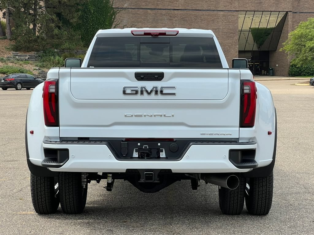 New 2026 GMC Sierra 3500 Denali Ultimate AWD/4WD image 59