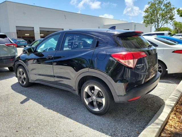 Used 2018 Honda HR-V EX image 3