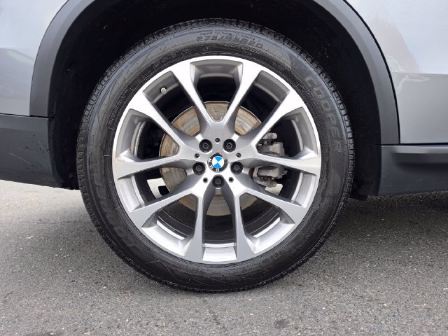 Used 2024 BMW X5 xDrive40i AWD/4WD image 9