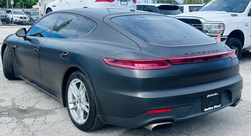 Used 2016 Porsche Panamera 4 AWD/4WD image 3