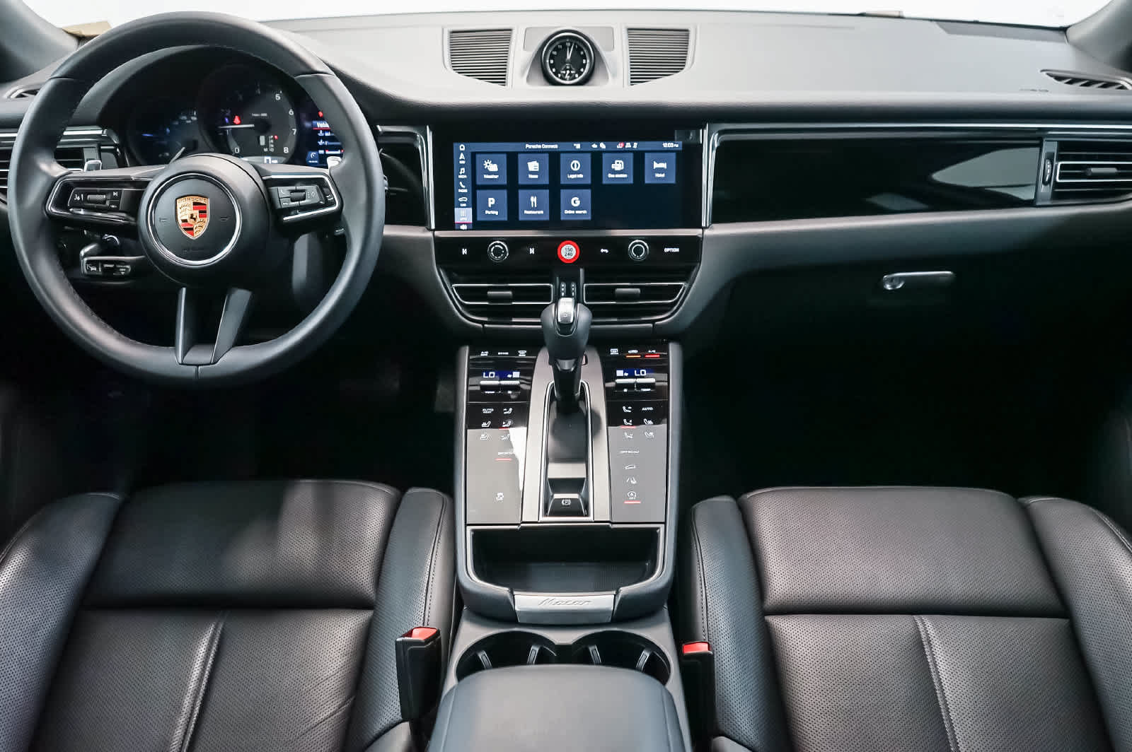 Certified 2026 Porsche Macan AWD/4WD image 15