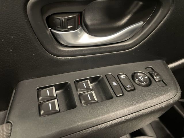 Certified 2025 Honda Pilot Sport image 13