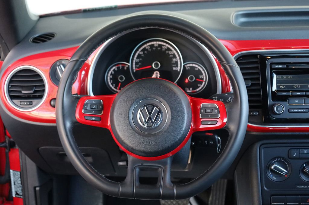 Used 2014 Volkswagen Beetle 1.8T image 24