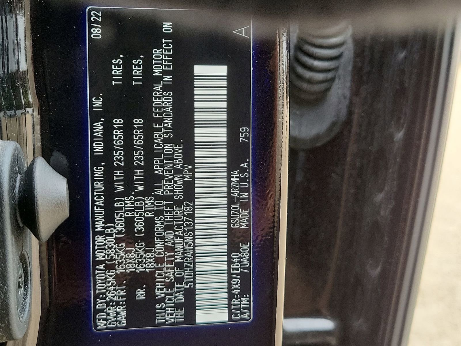 Used 2022 Toyota Highlander XLE FWD image 34