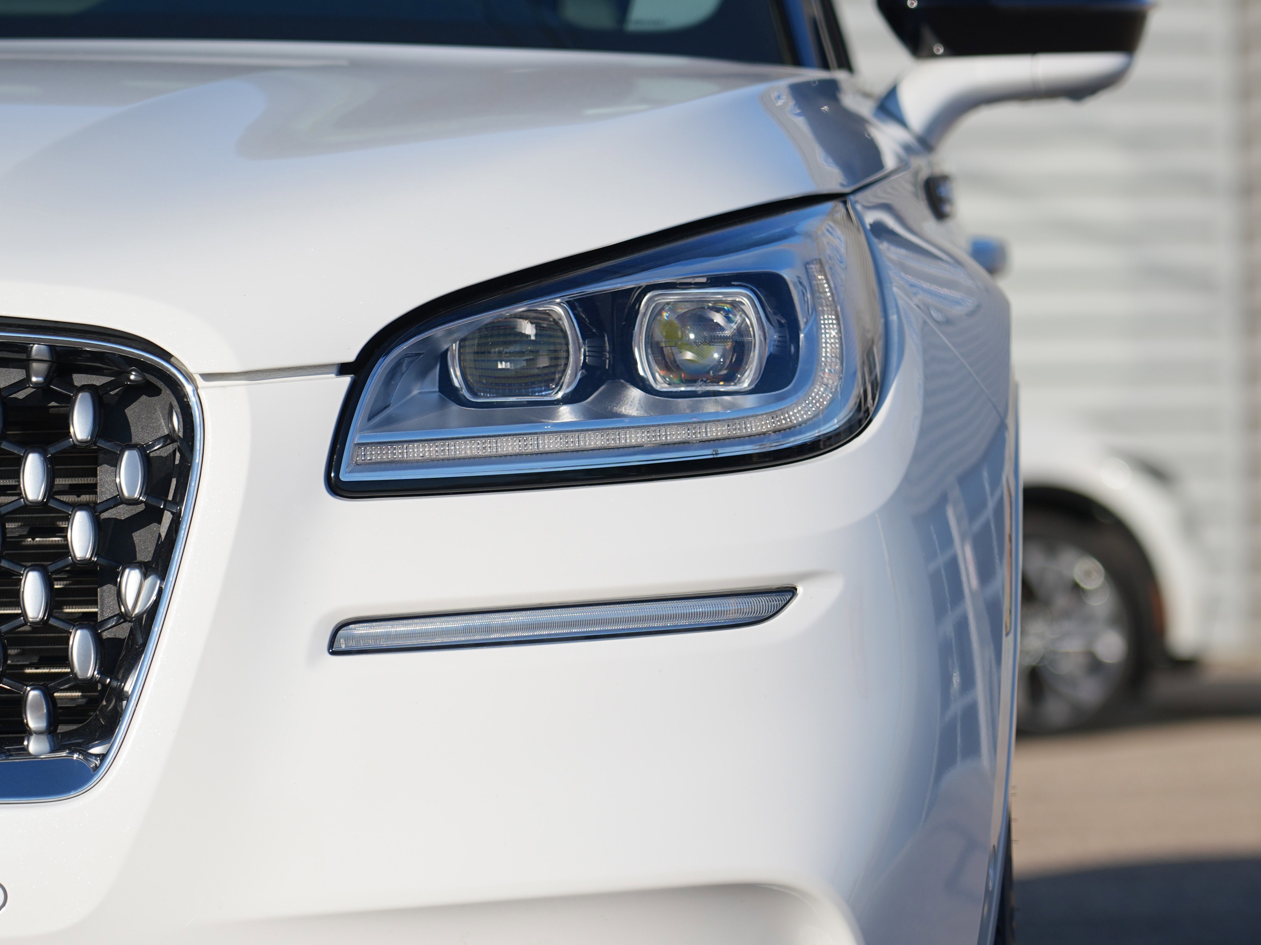 Used 2020 Lincoln Corsair Reserve w/ Equipment Group 202A image 12