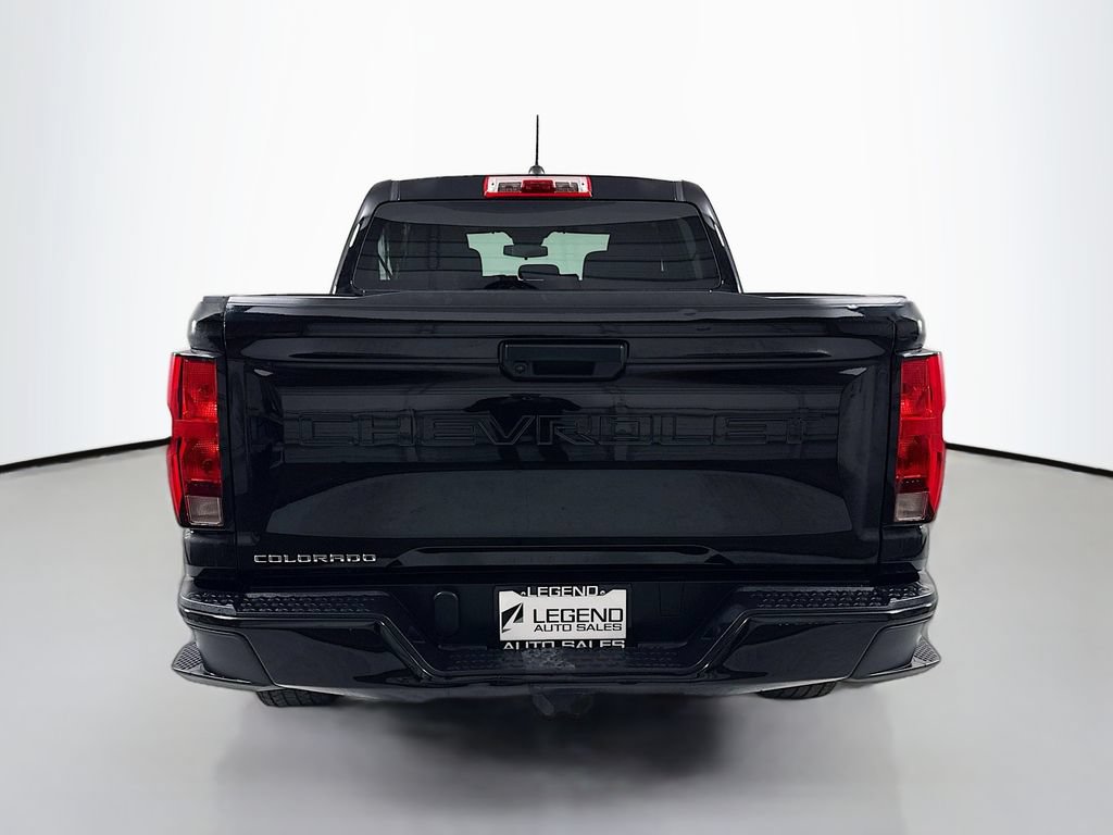 Used 2024 Chevrolet Colorado W/T RWD image 6