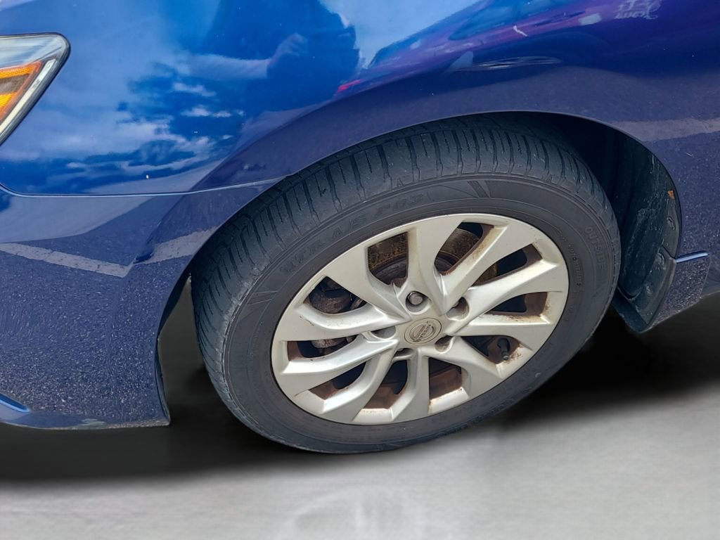 Used 2018 Nissan Sentra SV w/ Premium Package (P01) image 7